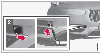 Volvo XC90. Attaching and removing the towing eyelet