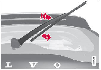Volvo XC90. Changing rear window wipers