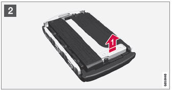 Volvo XC90. Detachable key blade