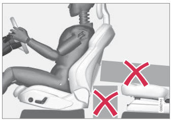 Volvo XC90. Whiplash Protection System